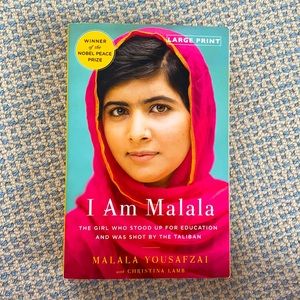 I am Malala Malala Yousafzai Book, Large Print